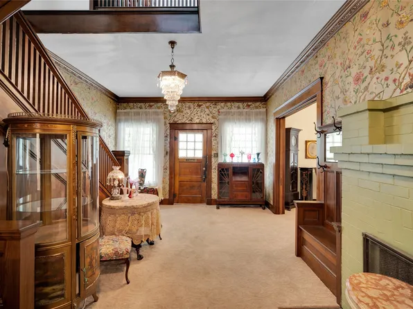 615 E Franklin St, Hillsboro, TX 76645