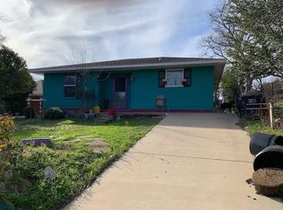 2615 Hutchinson St, Fort Worth, TX 76106