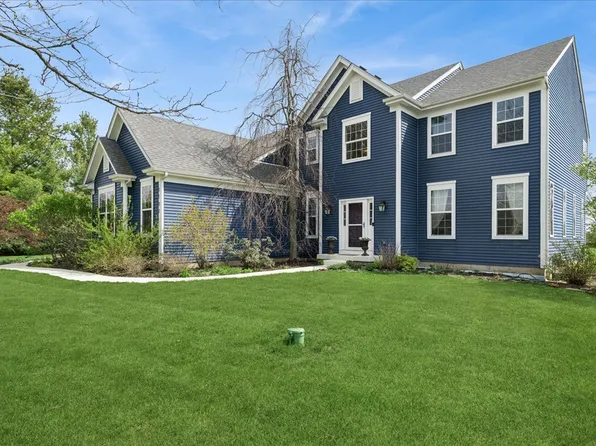 1107 Dolder Ln, Spring Grove, IL 60081