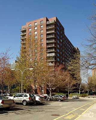 Rented by PWV Acquisitions | media 16