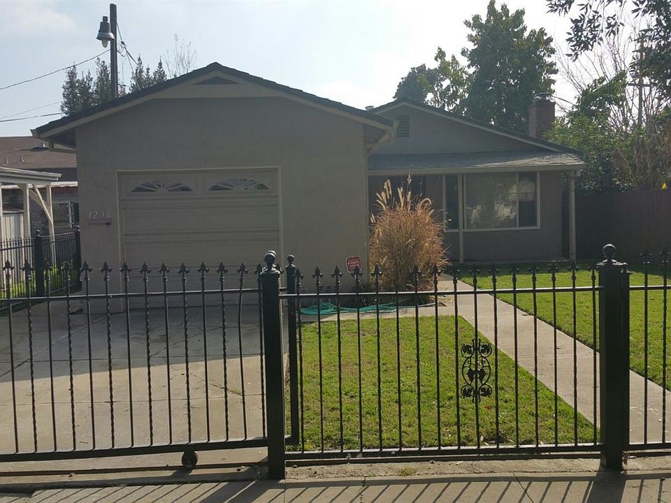 1st image of 1238 E Flora St