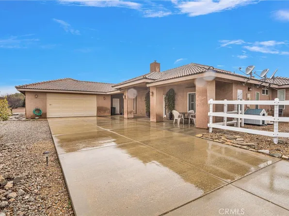 8368 Arrowhead Rd, Phelan, CA 92371