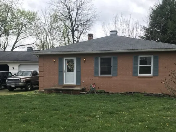 2222 41st St NW, Canton, OH 44709