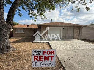 106 Meadow Hl, Converse, TX 78109