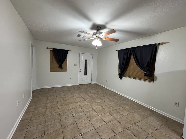 3625 Euclid St #A — Photo 2