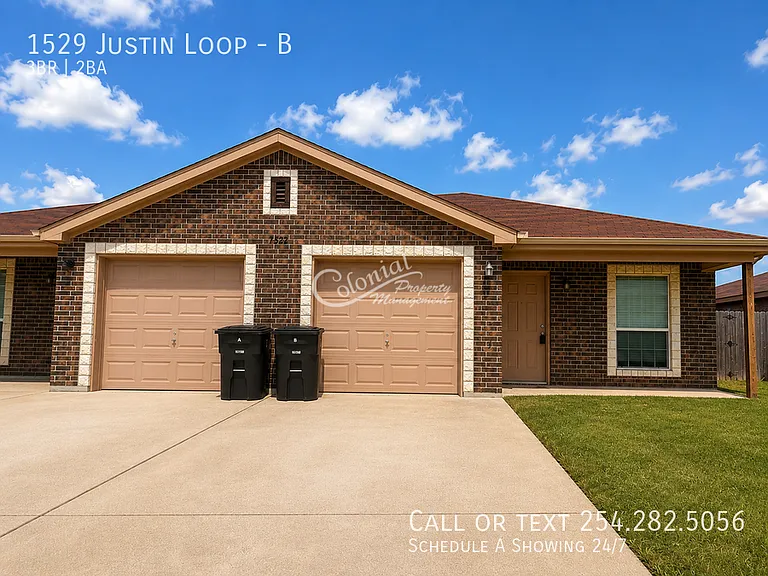 1529 Justin Loop #B — Photo 1