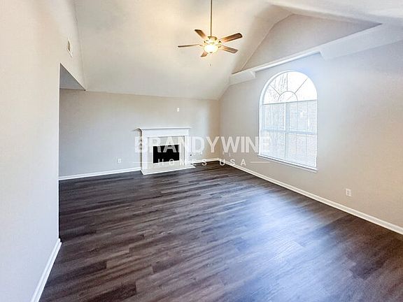 4th image of 4599 White Rd