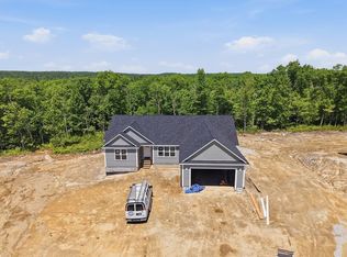 145 Turner Farm Rd, Uxbridge, MA 01569