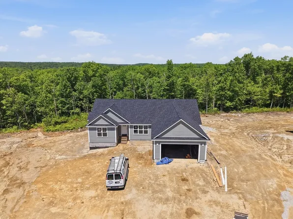 145 Turner Farm Rd, Uxbridge, MA 01569