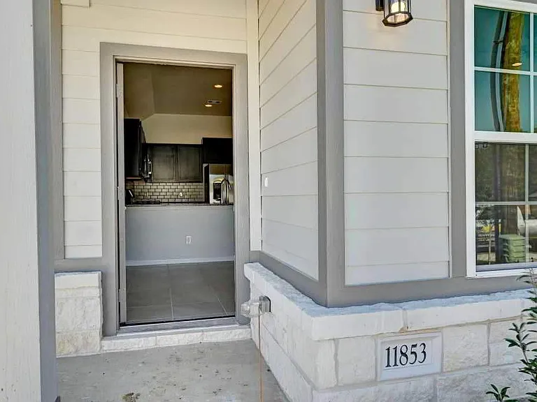 11853 E Gate Dr — Photo 5