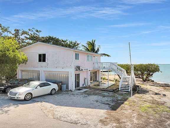 2nd image of 100 Point Pleasant Dr