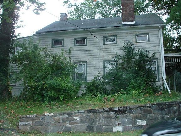 5th image of 1 Harrison Ave