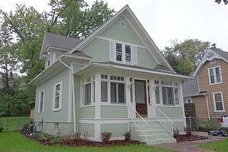 439 W Chicago St photo 1