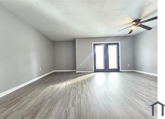 1st image of 3 Helmsman Ct