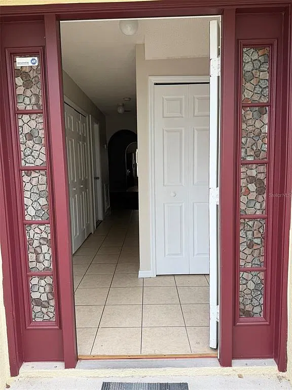4 bed, 2.5 bath, 1703 sqft, $1,950 — Photo 4