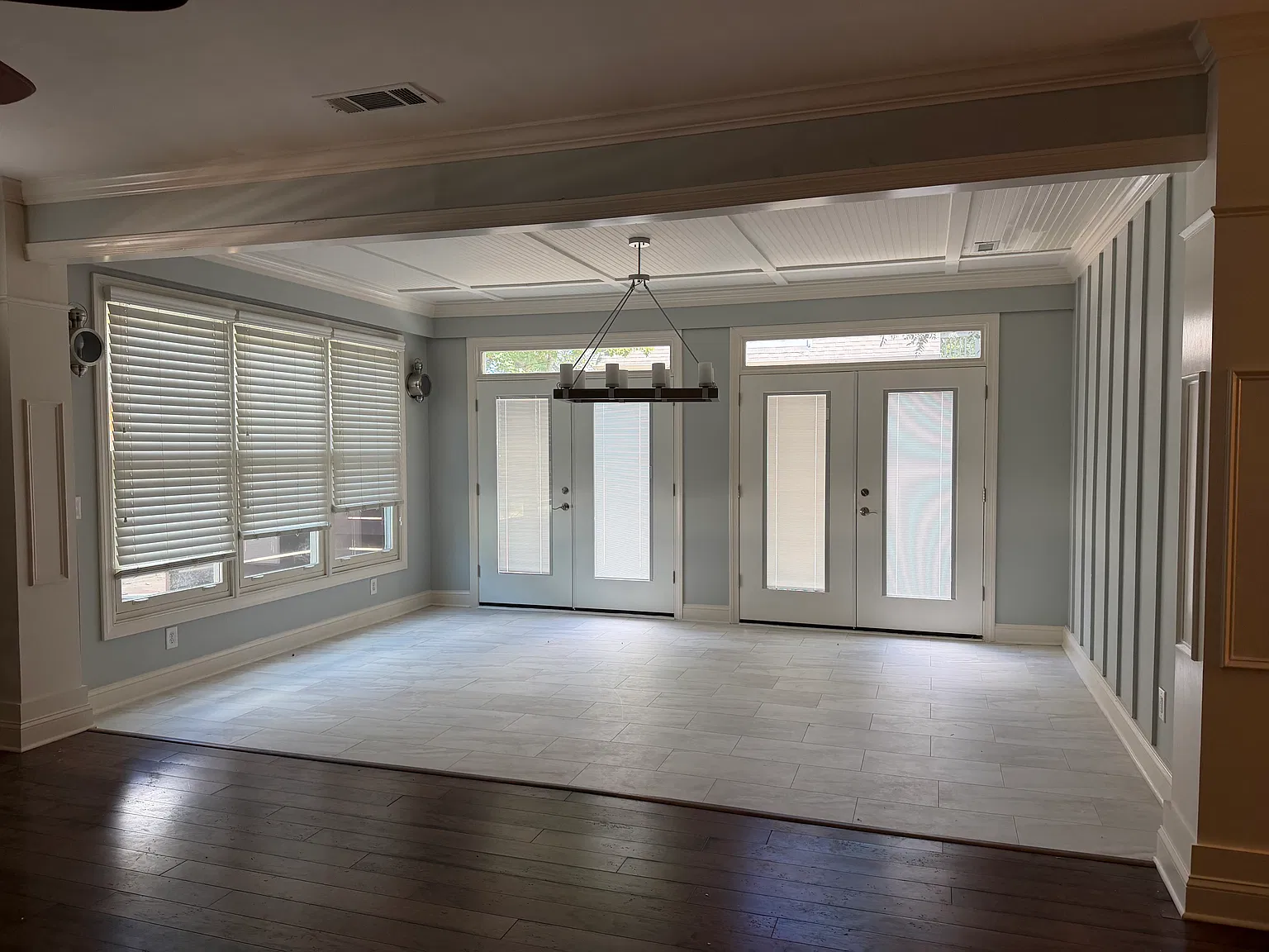 4 bed, 3.5 bath, 2643 sqft, $3,900 — Photo 2