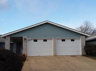 384A Stirling Dr, Monroe Township, NJ