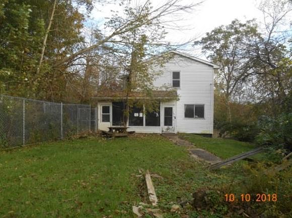2nd image of 200 Shaw Rd