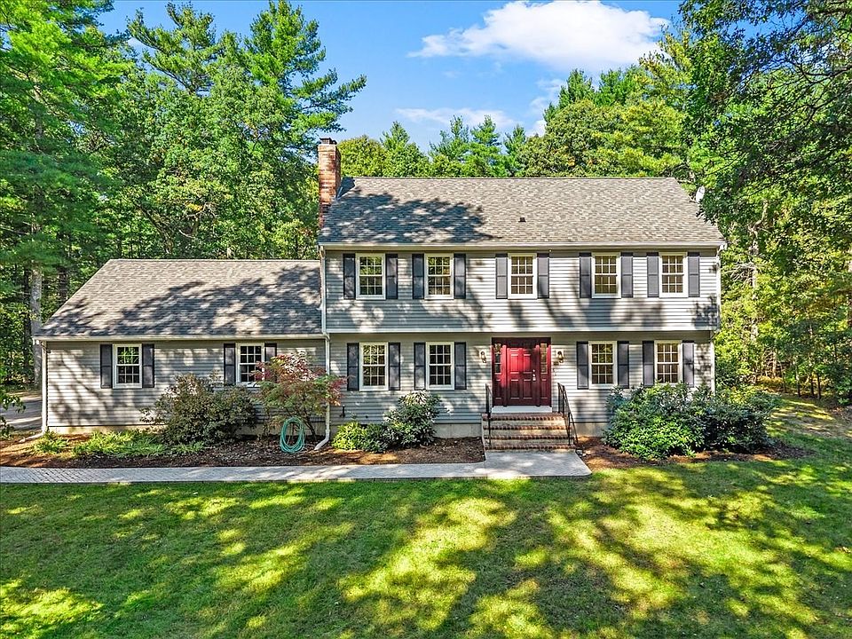 1st image of 6 Holloway Brook Rd