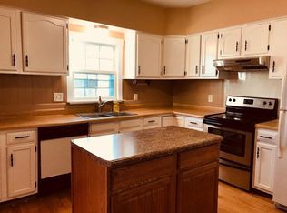 404 N Carr Rd, Plainfield, IN 46168