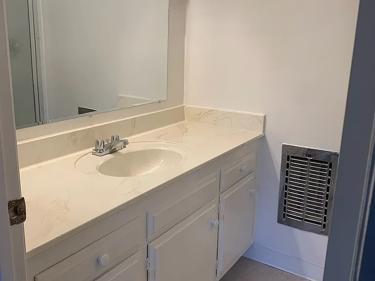 Villa Verde Apartments — Photo 9