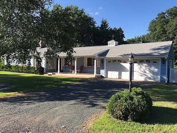 5th image of 1120 Willard St W