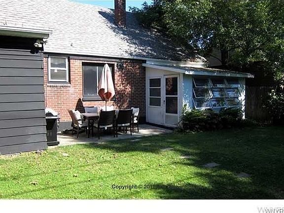 2nd image of 209 Cleveland Dr