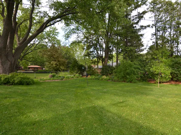 625 Hilltop Dr, Madison, WI 53711