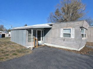 252 Newbury St Trailer 41, Peabody, MA 01960