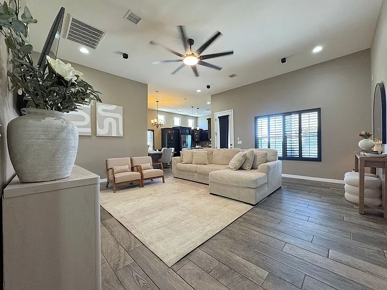 809 Angram Pl — Photo 5