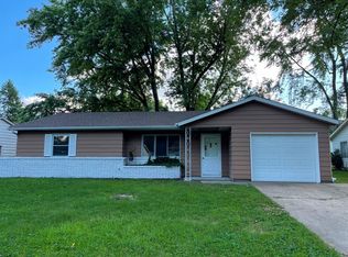 2505 Hathaway Dr, Champaign, IL 61821