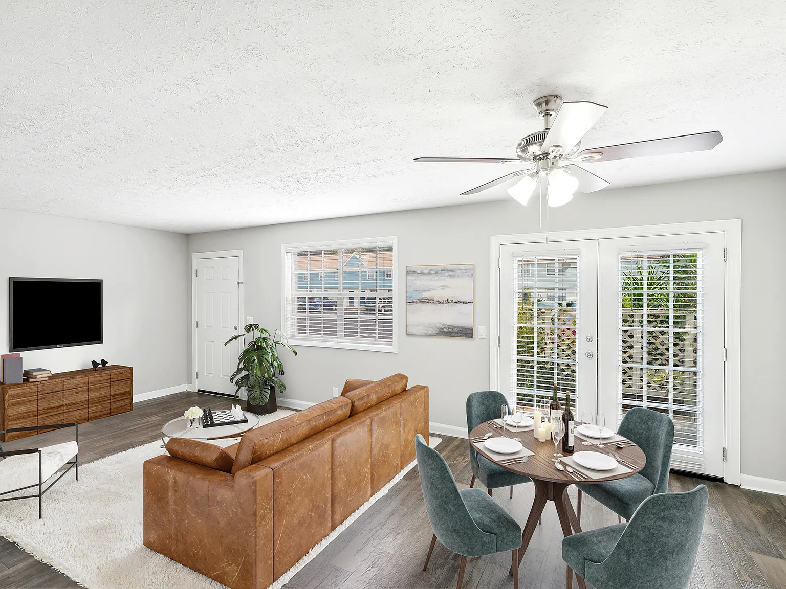Westminster Club Apartments — Photo 4