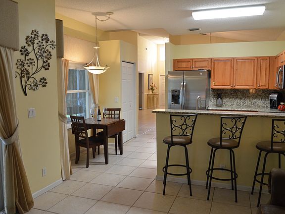 Kitchen/family room