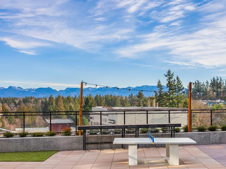 SKY Sammamish — Photo 15