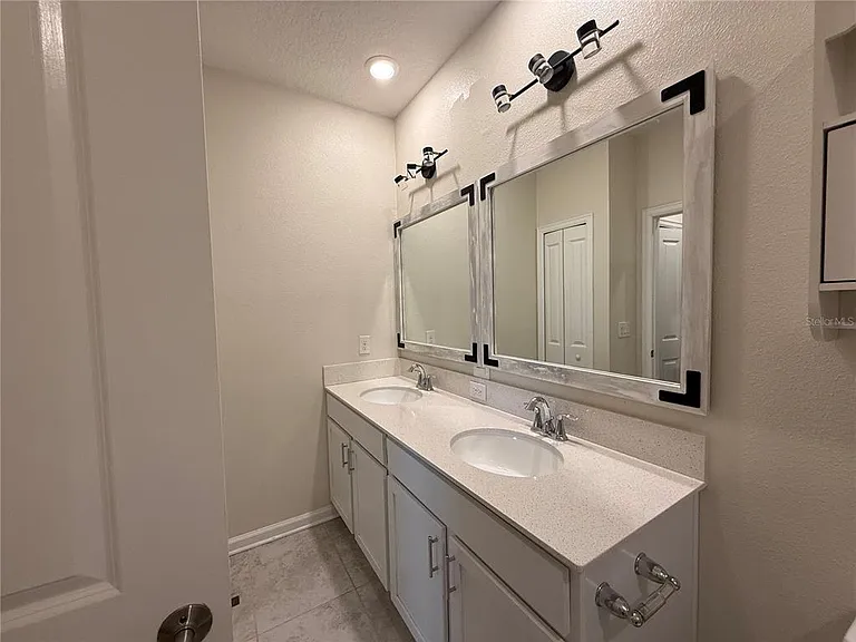 4497 Bluff Oak Loop — Photo 19