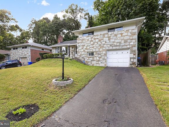 2nd image of 7909 Rodgers Rd