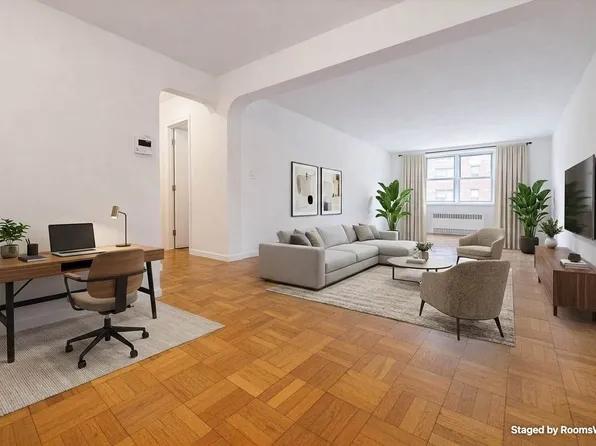 6740 Booth St APT 1E, Flushing, NY 11375
