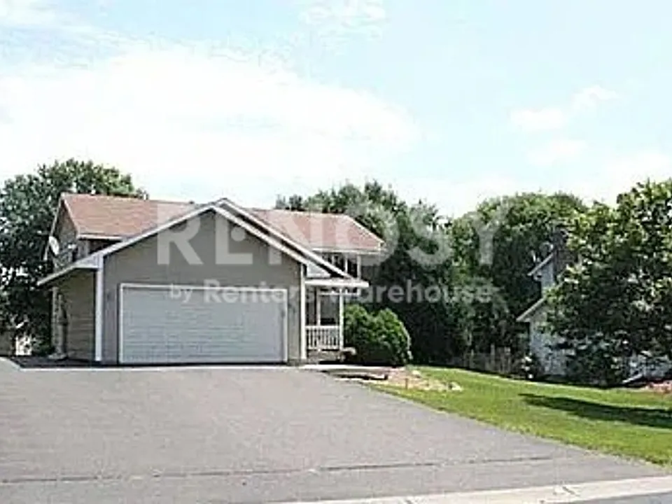 9122 Quantico Ln N