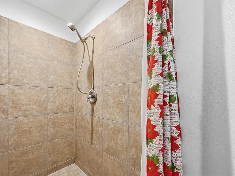 633 Rose Garden Dr #2 — Photo 10