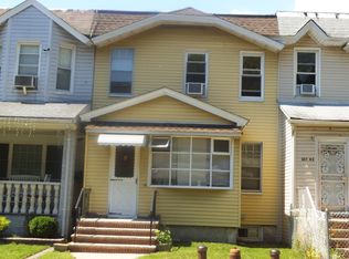 10744 111th St, South Richmond Hill, NY 11419
