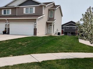 4123 Lorrain Pl, Bismarck, ND 58503