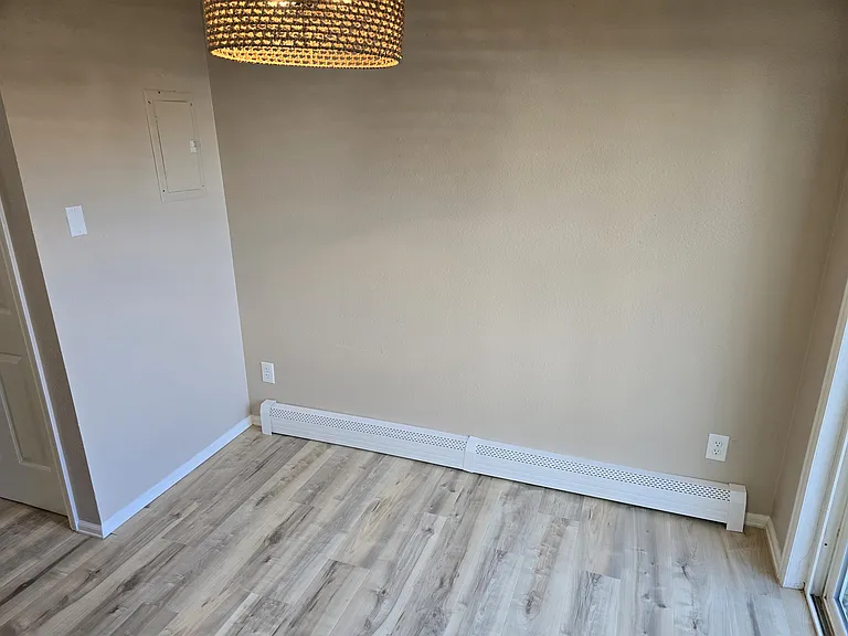 3188 Hill Ave #C — Photo 11