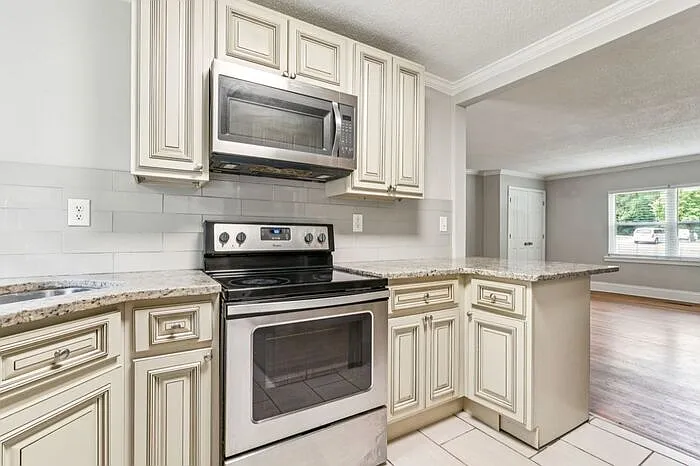 512 Mahaley Ave #2 — Photo 7