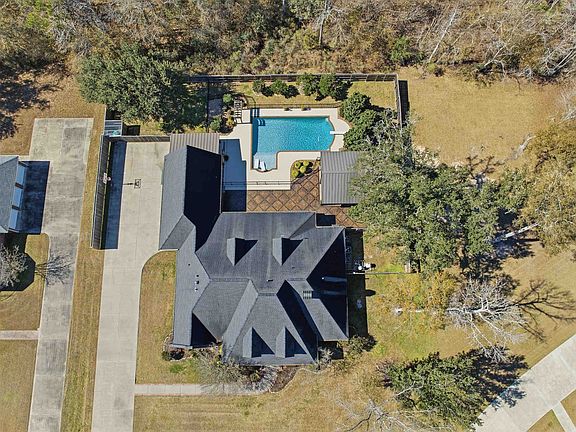 2nd image of 3618 Sierra Cir
