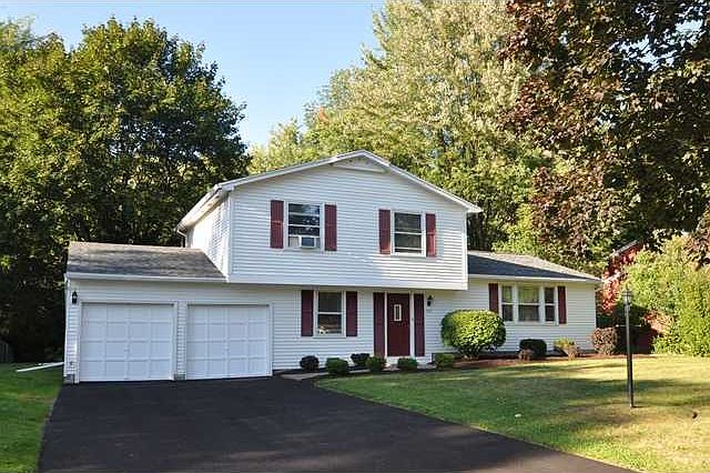 1st image of 154 Blackwell Ln