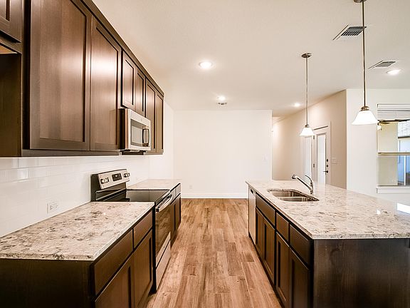 3rd image of 430 Parkline Dr #29B