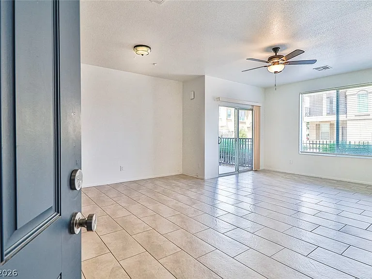 4437 Dover Straight St #105 — Photo 41