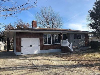 371 Moriches Road, Saint James, NY, 11780