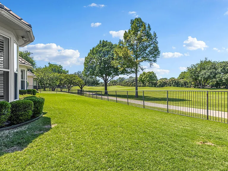 5113 Malvern Dr — Photo 22