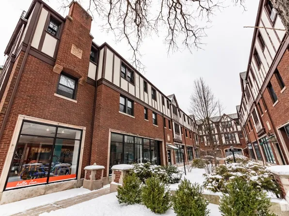 894 Green Bay Rd #896B-06, Winnetka, IL 60093